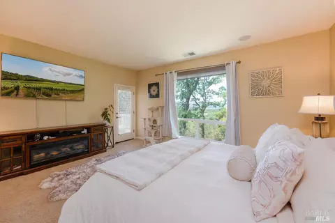 2520 Bartlett Ct, Ukiah, CA 95482 photo 22