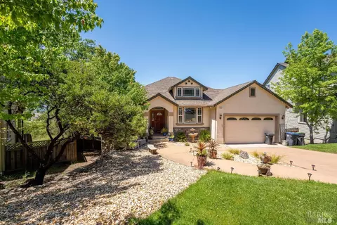 2520 Bartlett Ct, Ukiah, CA 95482 photo 2