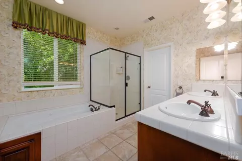 2520 Bartlett Ct, Ukiah, CA 95482 photo 23
