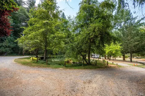 View/Area - 30661 N Highway 101 Hwy, Willits, CA 95490 photo 3 of 9