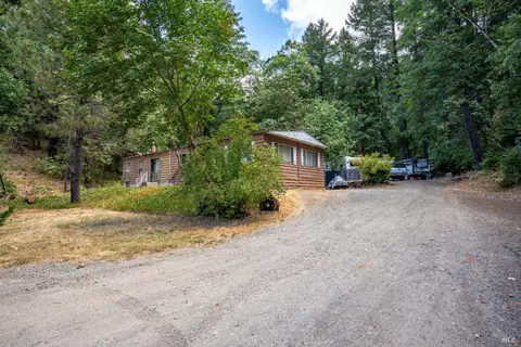 Exterior - 30661 N Highway 101 Hwy, Willits, CA 95490 photo 8 of 9