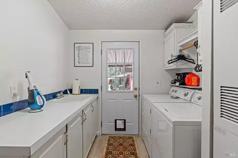 Other - 30661 N Highway 101 Hwy, Willits, CA 95490 photo 2 of 5