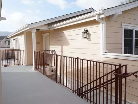 522 Entrada Dr #206, Novato, CA 94949