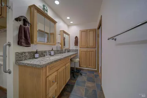418 Hays Ln, Vallejo, CA 94591 photo 54