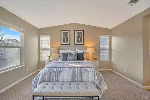 527 Cork St, Windsor, CA 95492 photo 27