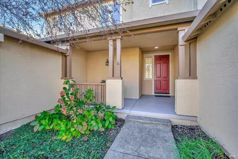 527 Cork St, Windsor, CA 95492 photo 3