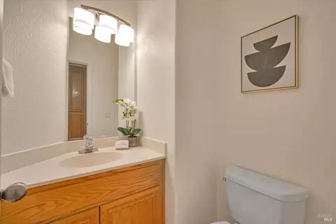 527 Cork St, Windsor, CA 95492 photo 48