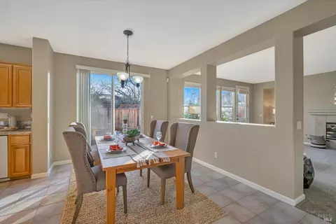 527 Cork St, Windsor, CA 95492 photo 23