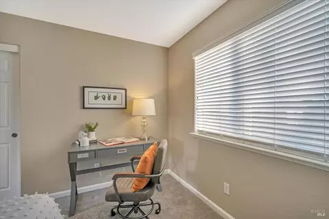 527 Cork St, Windsor, CA 95492 photo 37