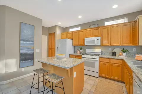 527 Cork St, Windsor, CA 95492 photo 14