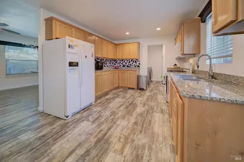 55 Pacifica Ave #111, Bay Point, CA 94565 photo 2
