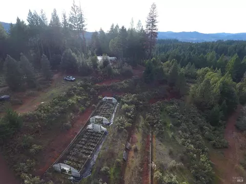 5761 Ridgewood Rd, Willits, CA 95490 photo 3