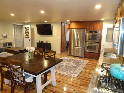 34 Valencia Dr, Fairfield, CA 94533