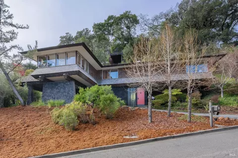 19 Southview Ter, San Anselmo, CA 94960