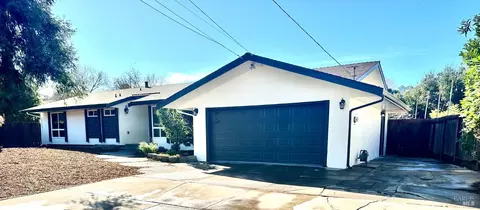 854 Vaqueros Ave, Rodeo, CA 94572