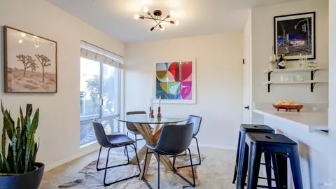 92 Anchorage Rd, Sausalito, CA 94965 photo 4