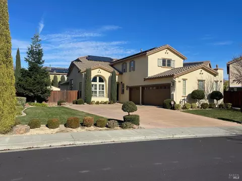 1049 N Station Dr, Vacaville, CA 95688