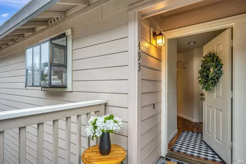 493 Mission Blvd, Santa Rosa, CA 95409