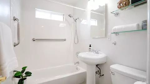 1001 Glenwood St, Vallejo, CA 94591 photo 16