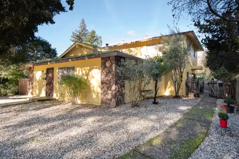 5135 Roma St, Santa Rosa, CA 95409