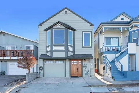 441 Loring Ave, Crockett, CA 94525