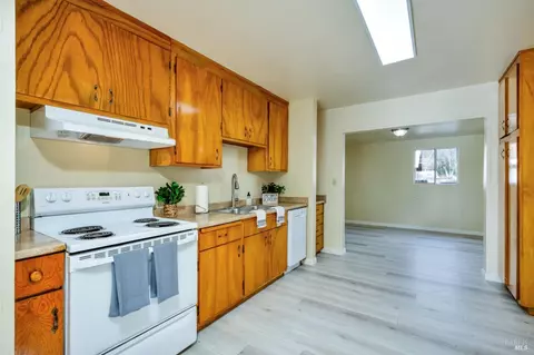 6382 Thirteenth Ave, Lucerne, CA 95458 photo 7