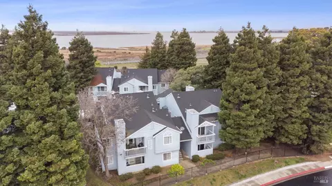 511 Lighthouse Dr, Vallejo, CA 94590 photo 6