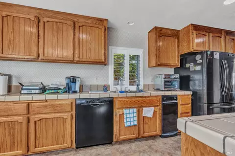 199 Lippizan Dr, Vallejo, CA 94591 photo 4