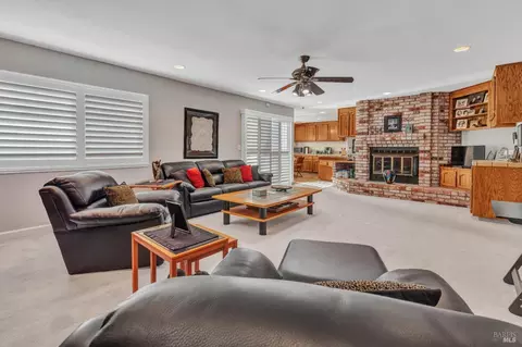 199 Lippizan Dr, Vallejo, CA 94591 photo 2