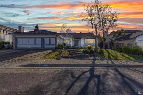 199 Lippizan Dr, Vallejo, CA 94591