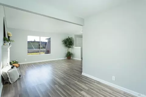 650 W H St, Dixon, CA 95620 photo 10