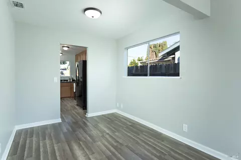 650 W H St, Dixon, CA 95620 photo 11