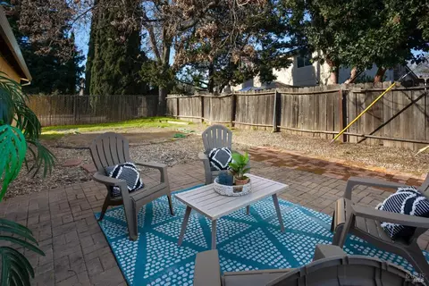 650 W H St, Dixon, CA 95620 photo 38