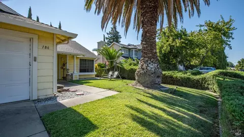 186 Raleigh Dr, Fairfield, CA 94533 photo 4