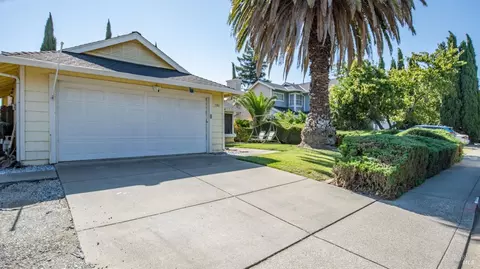 186 Raleigh Dr, Fairfield, CA 94533 photo 2