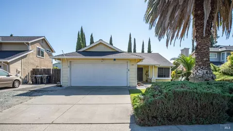 186 Raleigh Dr, Fairfield, CA 94533