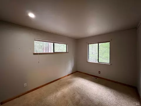 25550 Thrush Ct, Willits, CA 95490 photo 10