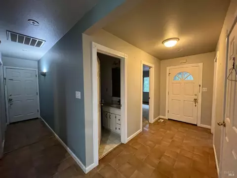 25550 Thrush Ct, Willits, CA 95490 photo 8