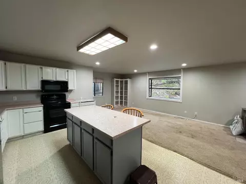 25550 Thrush Ct, Willits, CA 95490 photo 5