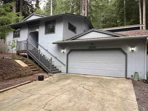 25550 Thrush Ct, Willits, CA 95490