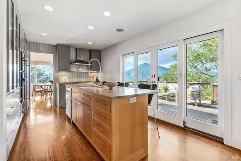 123 Altura Way, Greenbrae, CA 94904