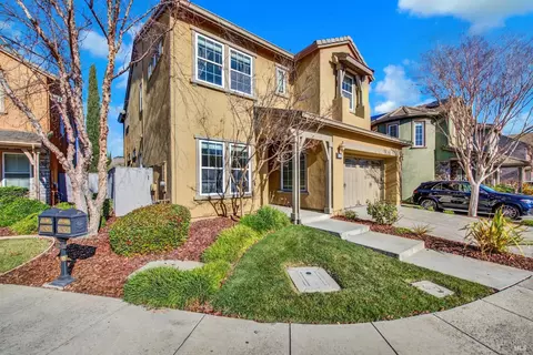 9292 Hallmark Pl, Vallejo, CA 94591 photo 2