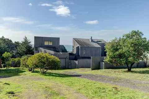 38039 Foothill Close, The Sea Ranch, CA 95497