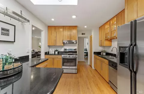 470 E Blithedale Ave, Mill Valley, CA 94941 photo 15