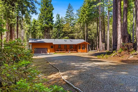 22087 Gordon Ct, Jenner, CA 95450 photo 5