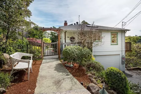30 Gloria Dr, San Rafael, CA 94901