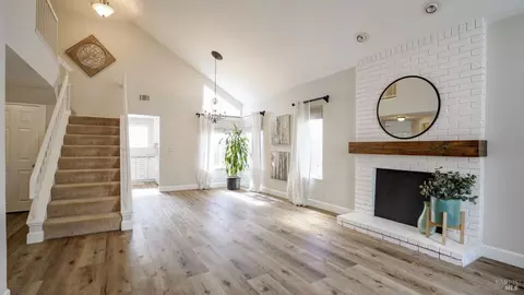 2401 Mainsail Ct, Fairfield, CA 94534