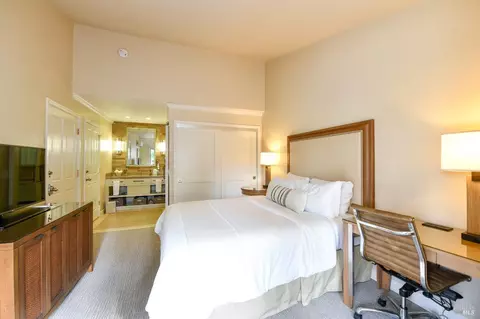 660-661 Cottage Dr, Napa, CA 94558 photo 19