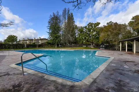 660-661 Cottage Dr, Napa, CA 94558 photo 31