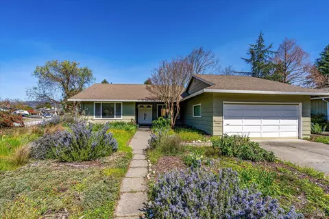 6565 Stone Bridge Rd, Santa Rosa, CA 95409